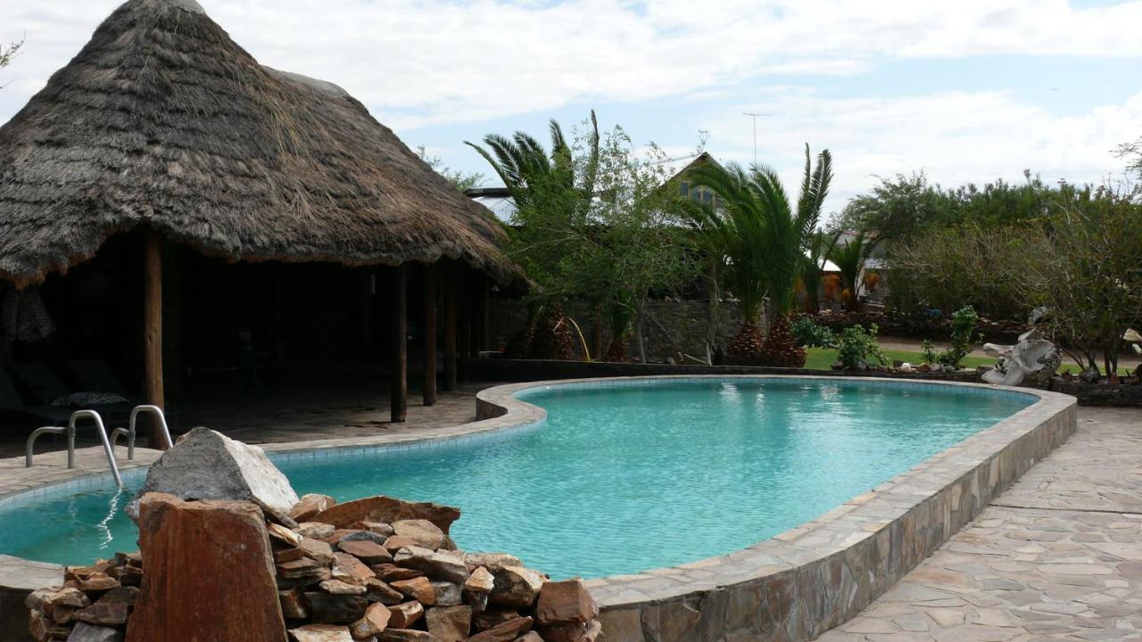 Rooiklip Camp Flintstone Apartamento Exterior foto